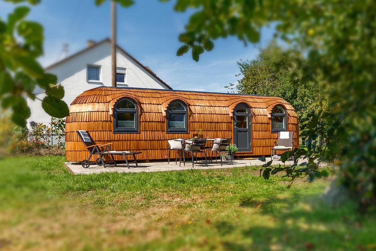 Auszeitgarten - Urlaub Im Tinyhaus Im Herzen Von Oberschwaben Aulendorf Zewnętrze zdjęcie