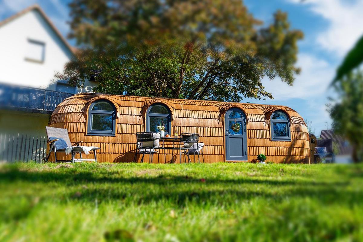 Auszeitgarten - Urlaub Im Tinyhaus Im Herzen Von Oberschwaben Aulendorf Zewnętrze zdjęcie